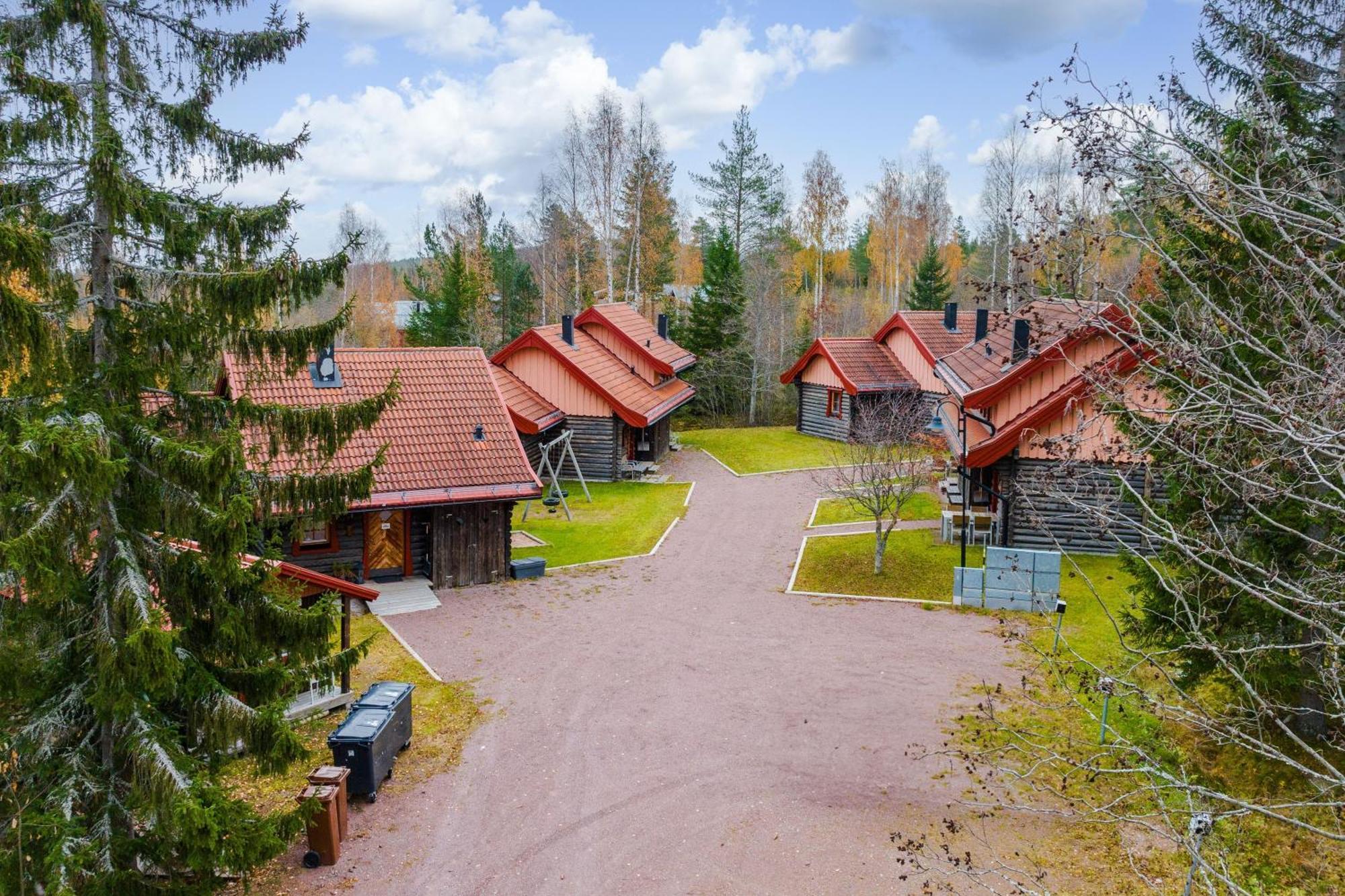 Sagolandsbyn Villa Mora Ngoại thất bức ảnh